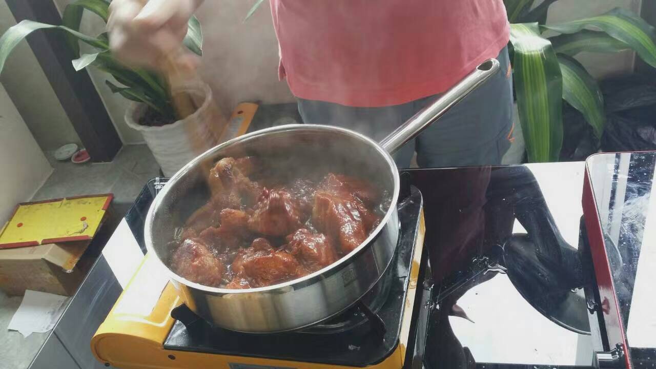 广东阿妈的三年私家好物——洪福来少油烟炒锅